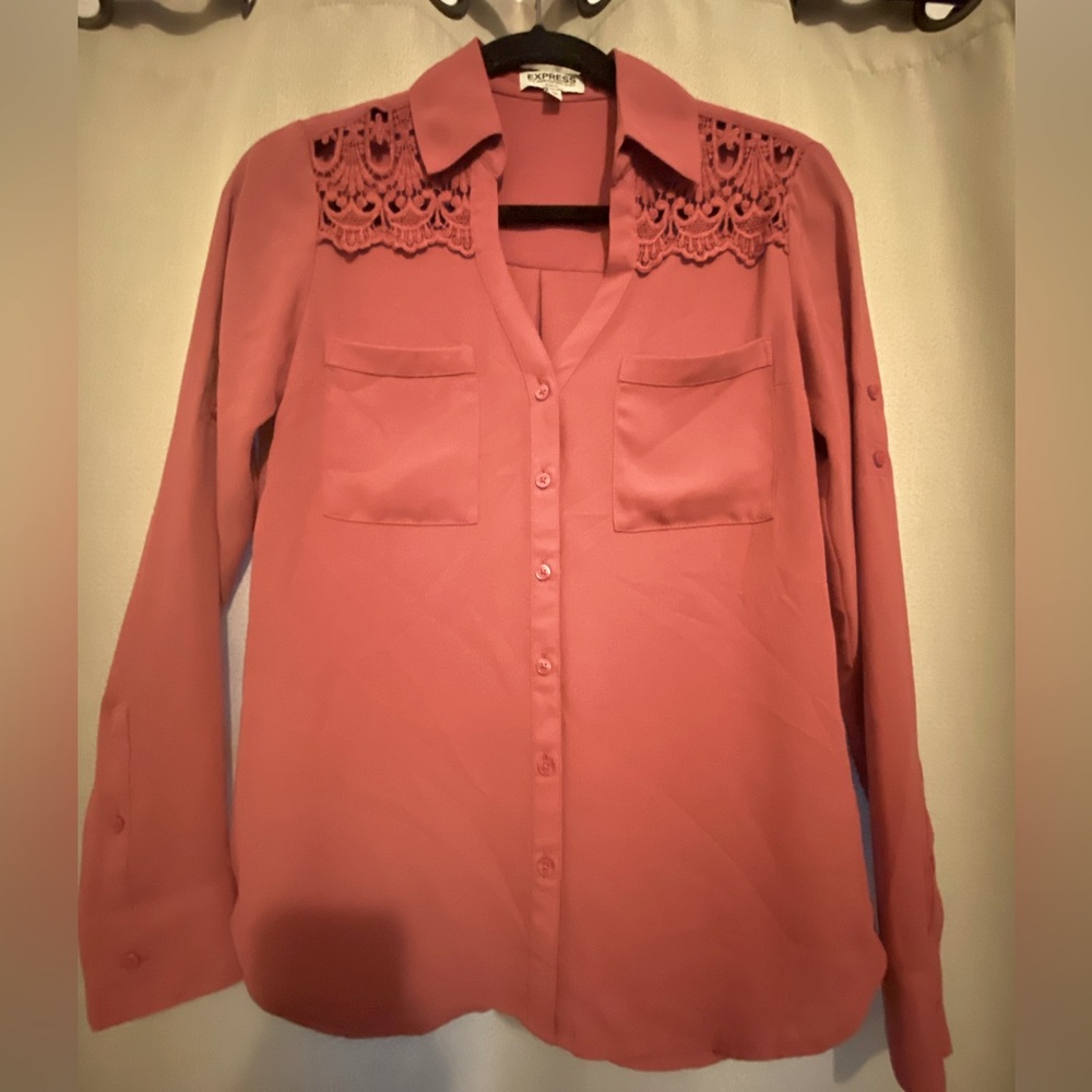 Express, slim fit, XS, Woman’s button up blouse